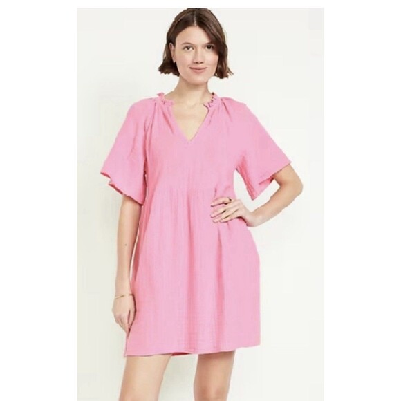 Old Navy Dresses & Skirts - Old Navy Crinkle Gauze Swing Dress Womens XL Pink Split Neck Mini
